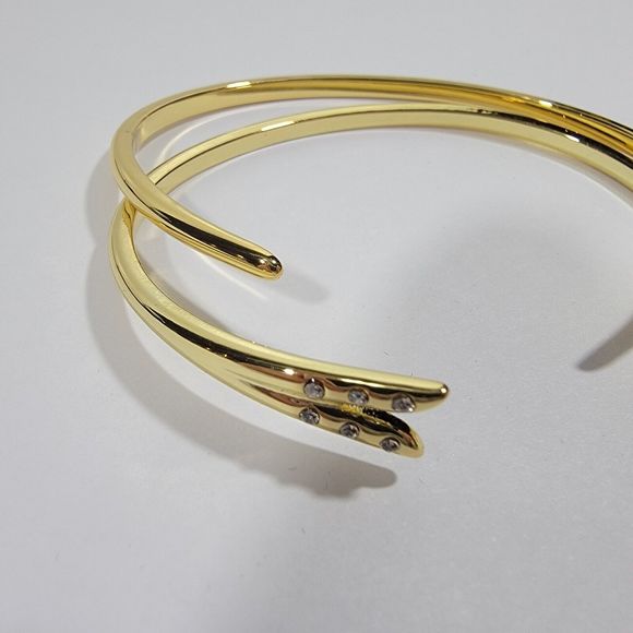 Michelle Campbell Gold Plated 2 Piece Bracelet Talon Cuff Set With Bag - Picture 3 of 6